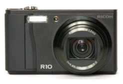 PHOTO RICOH R10