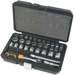 OUTILLAGE MAGNUSSON 40PCS