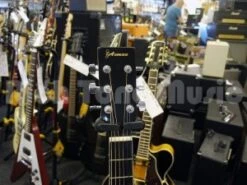 GUITARE ELECTRIQUE AXMAN –